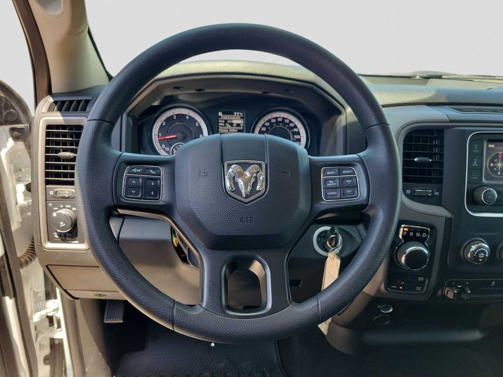 2024 RAM 1500 Classic Tradesman Crew Cab 4x4 5'7' Box