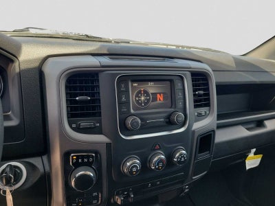 2024 RAM 1500 Classic Tradesman Crew Cab 4x4 5'7' Box