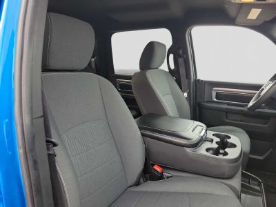 2024 RAM 1500 Classic Warlock Crew Cab 4x4 5'7' Box