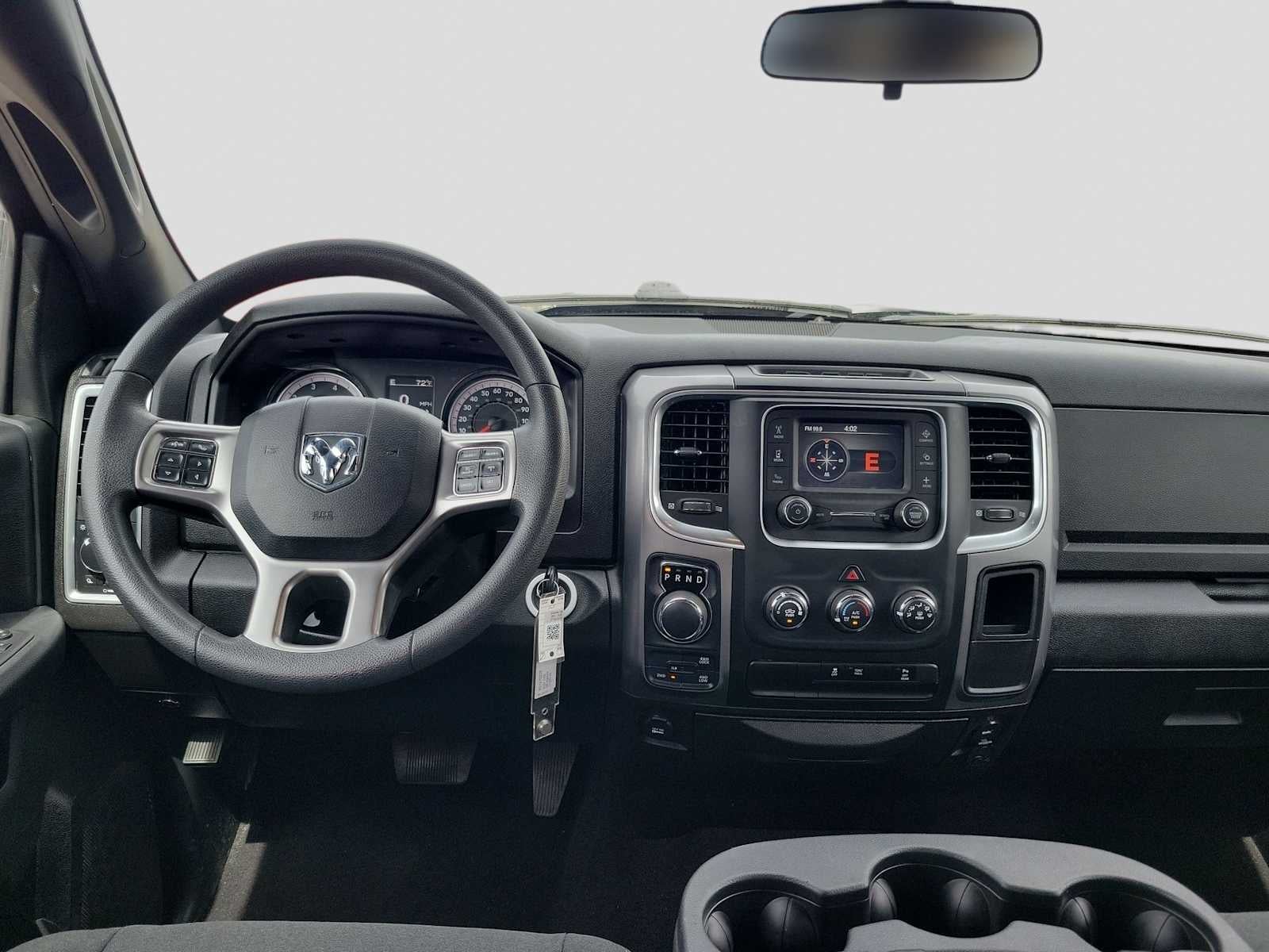 2024 RAM Ram 1500 Classic Warlock Crew Cab 4x4 5'7' Box