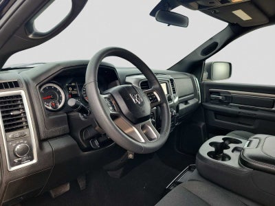 2024 RAM 1500 Classic Warlock Crew Cab 4x4 5'7' Box