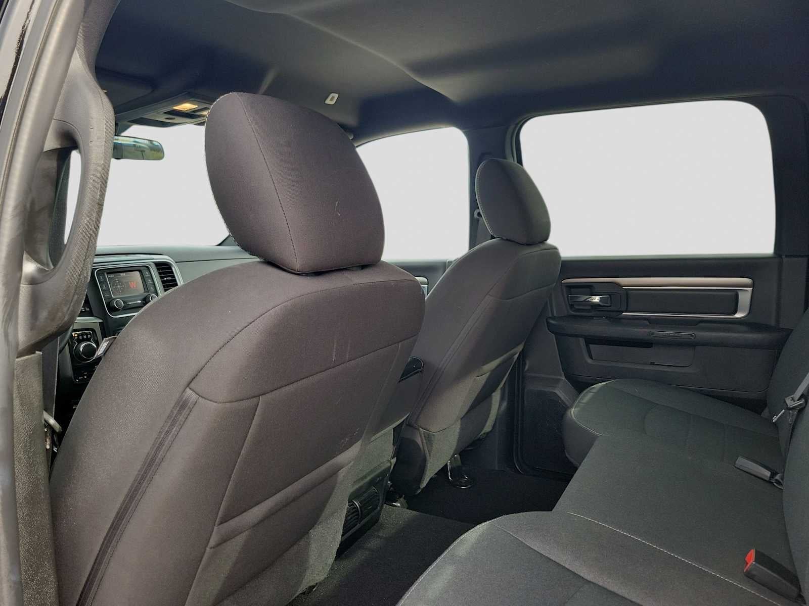 2024 RAM 1500 Classic Warlock Crew Cab 4x4 5'7' Box