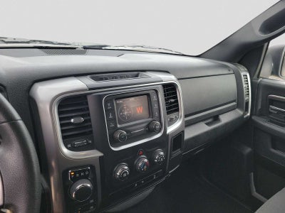 2024 RAM 1500 Classic Warlock Crew Cab 4x4 5'7' Box