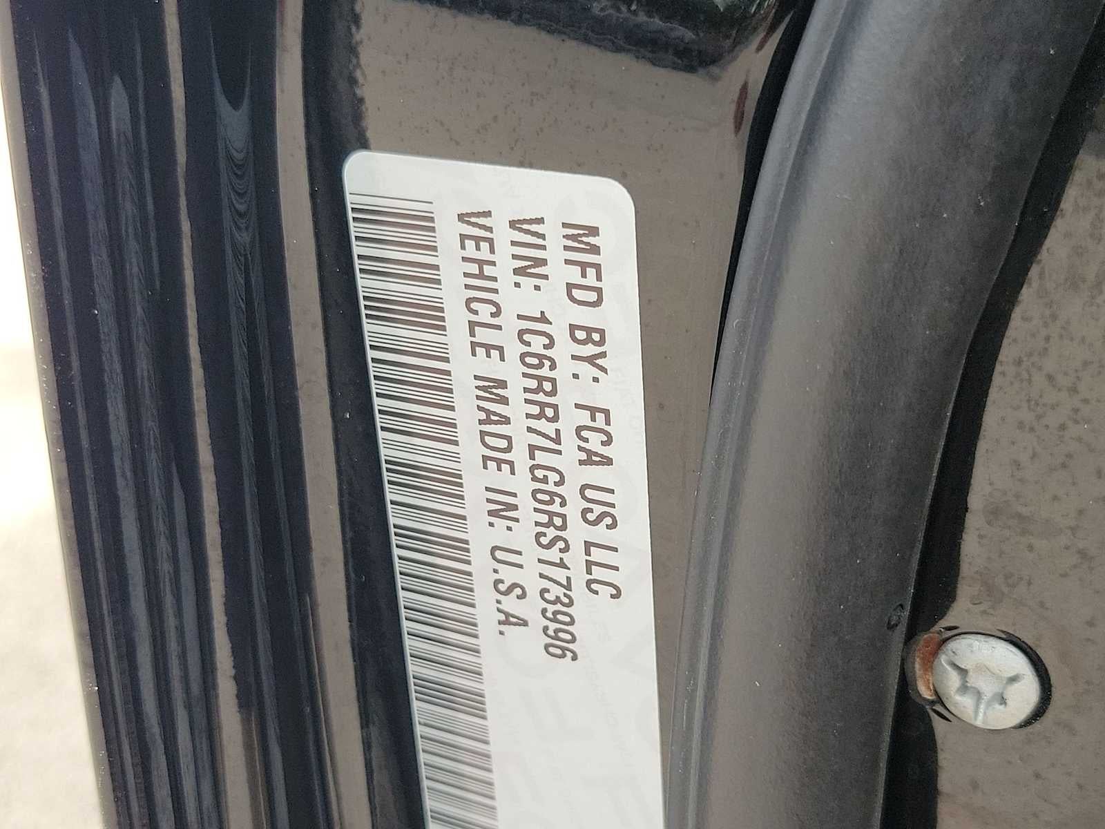 2024 RAM 1500 Classic Warlock Crew Cab 4x4 5'7' Box