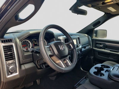 2024 RAM 1500 Classic Warlock Crew Cab 4x4 5'7' Box
