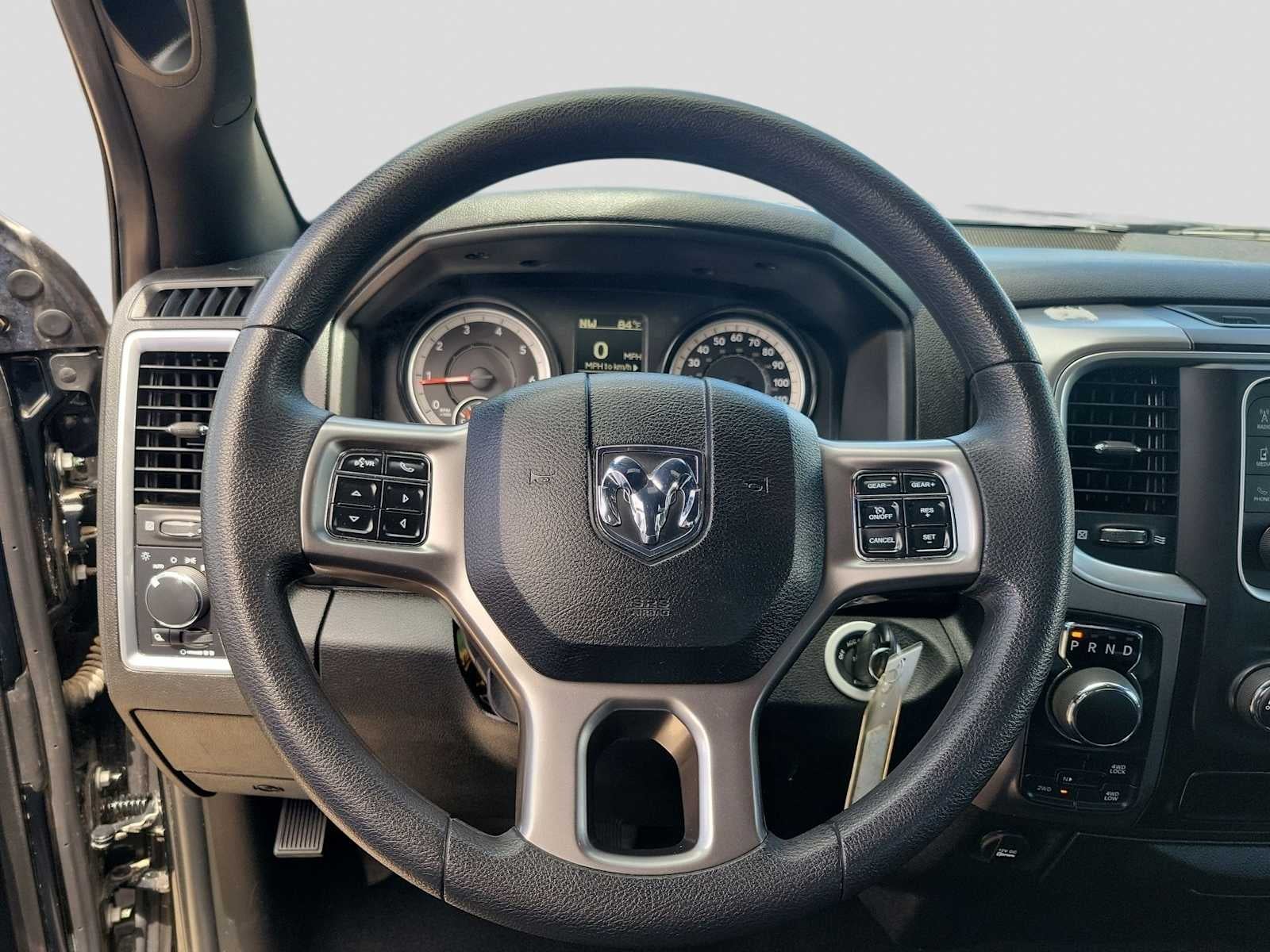 2024 RAM 1500 Classic Warlock Crew Cab 4x4 5'7' Box