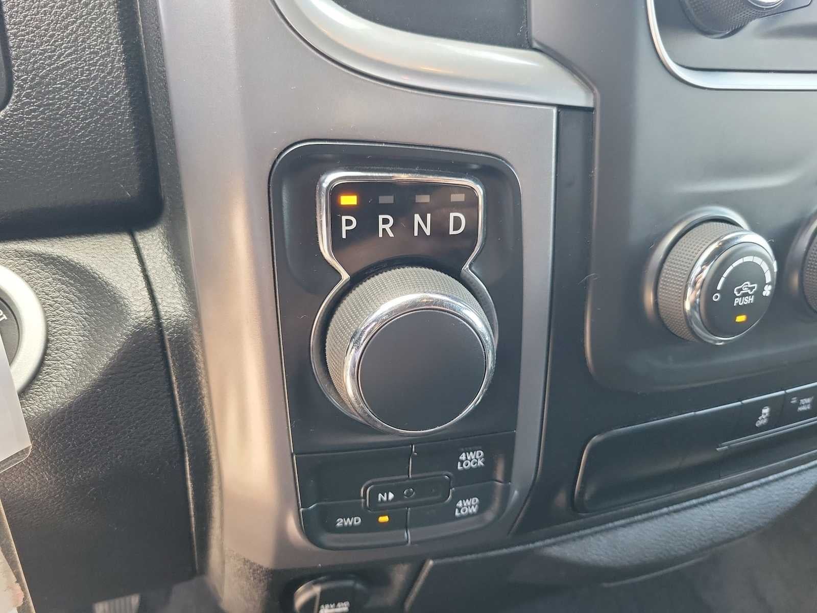 2024 RAM 1500 Classic Warlock Crew Cab 4x4 5'7' Box