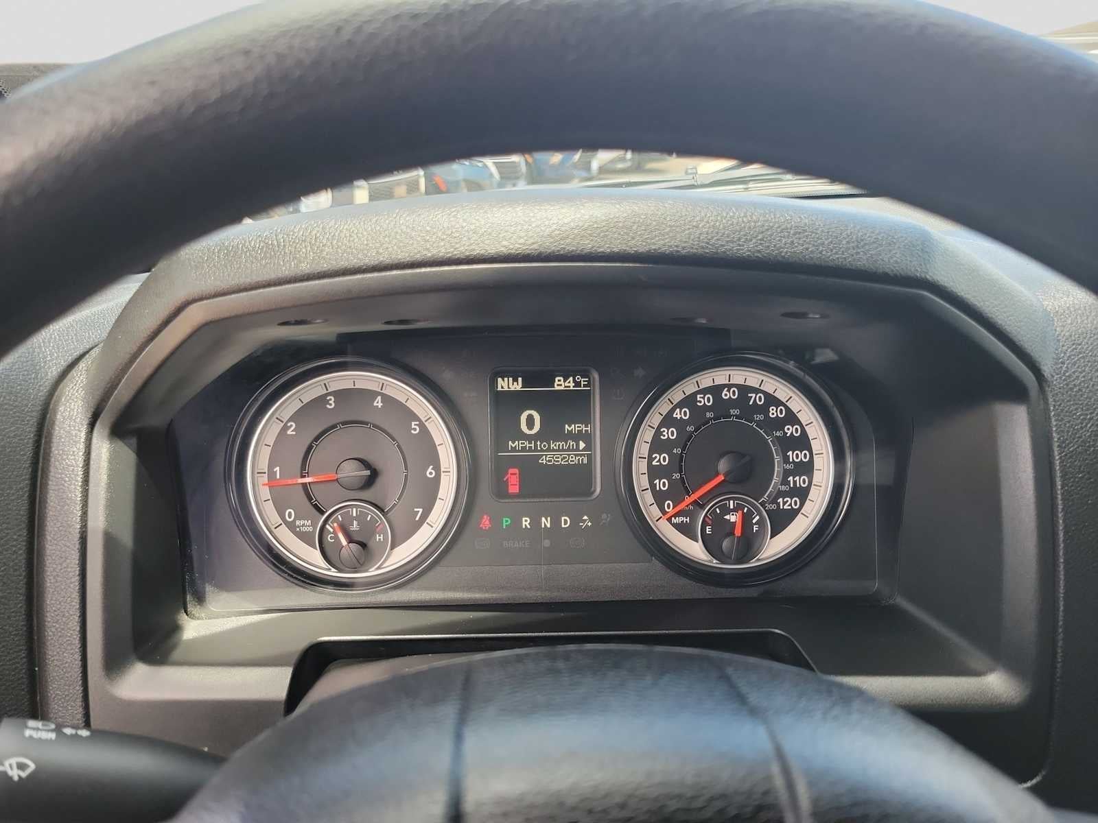 2024 RAM 1500 Classic Warlock Crew Cab 4x4 5'7' Box