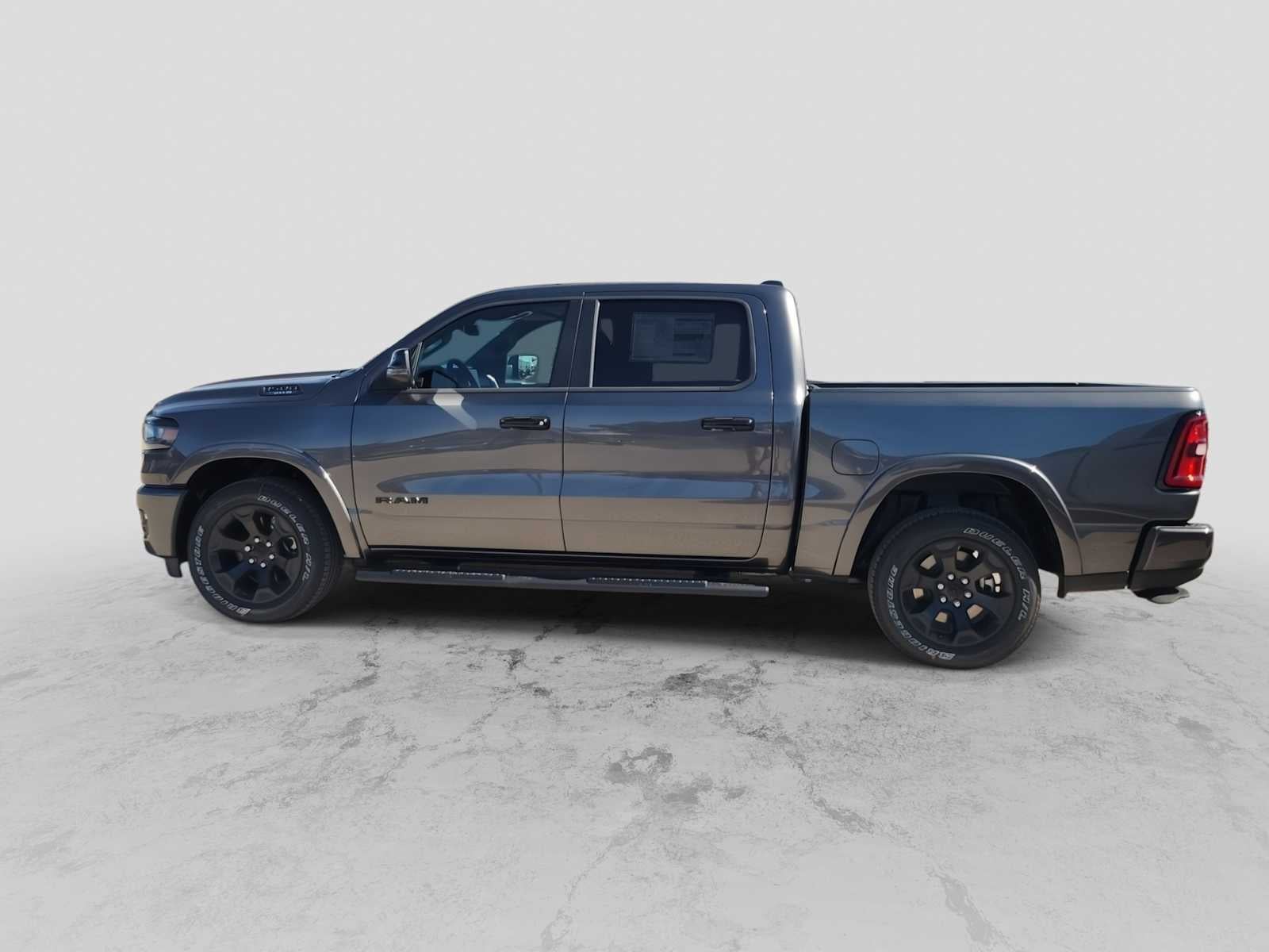 2026 RAM 1500 RAM 1500 LONE STAR CREW CAB 4X2 5'7' BOX