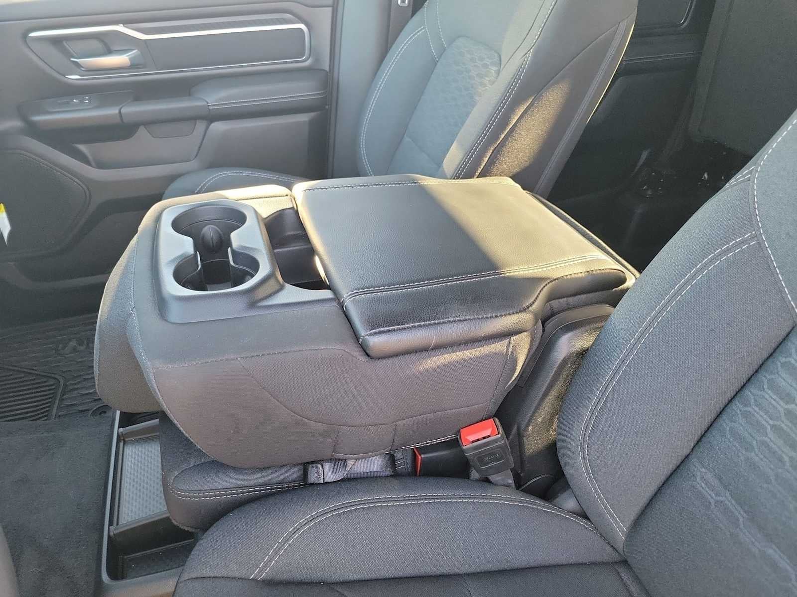 2025 RAM 1500 Lone Star Crew Cab 4x2 5'7' Box