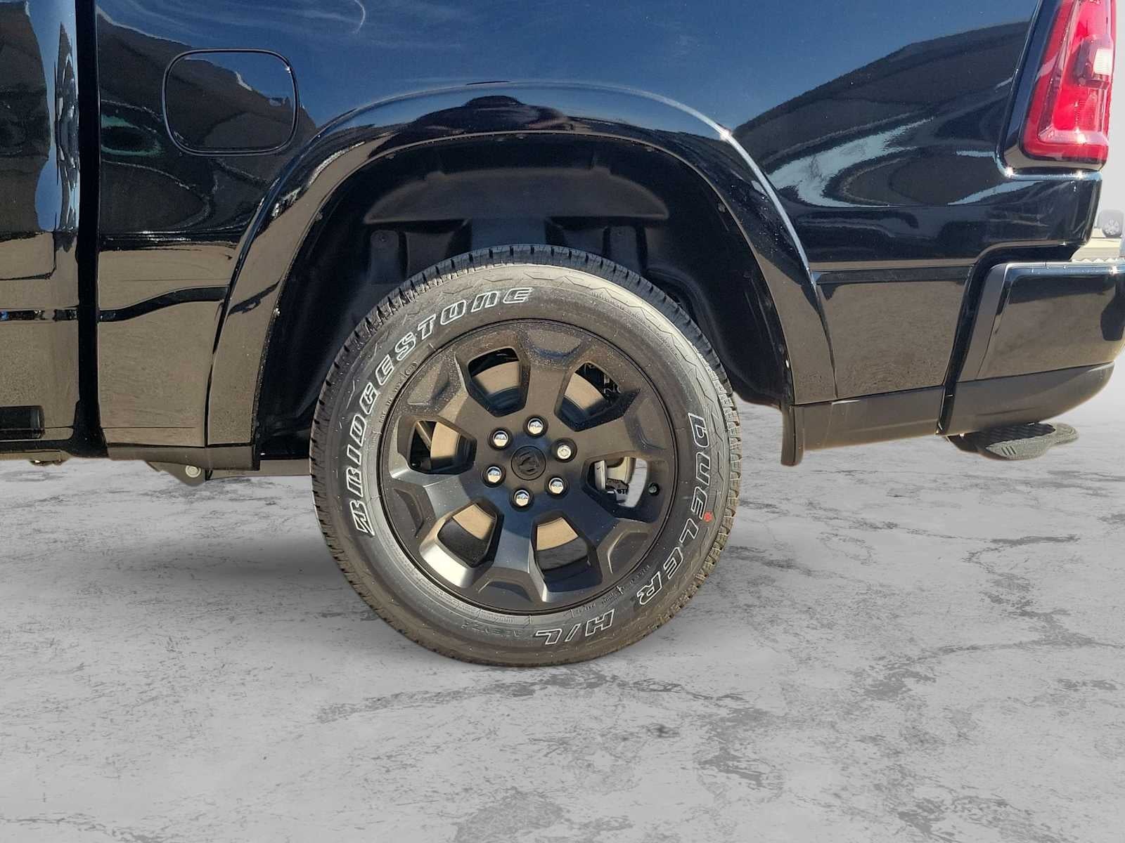 2026 RAM 1500 RAM 1500 LONE STAR CREW CAB 4X2 5'7' BOX