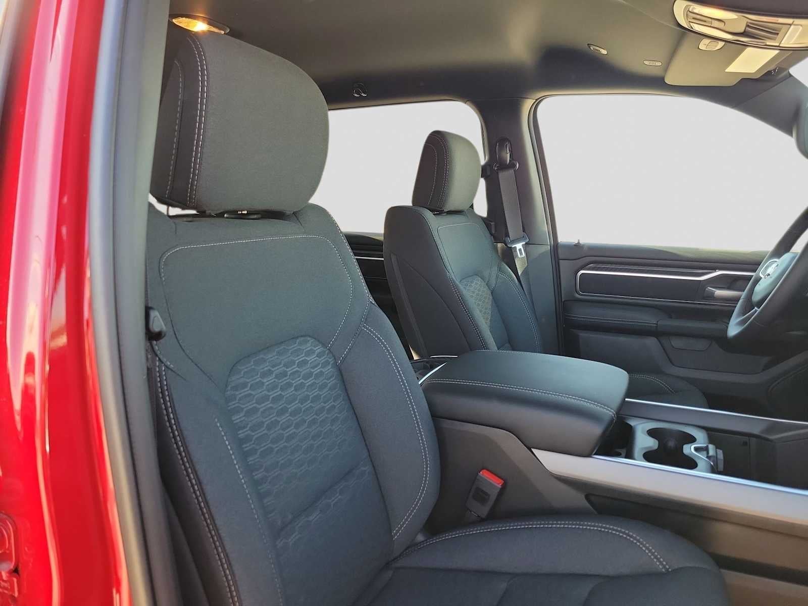 2026 RAM 1500 RAM 1500 LONE STAR CREW CAB 4X2 5'7' BOX