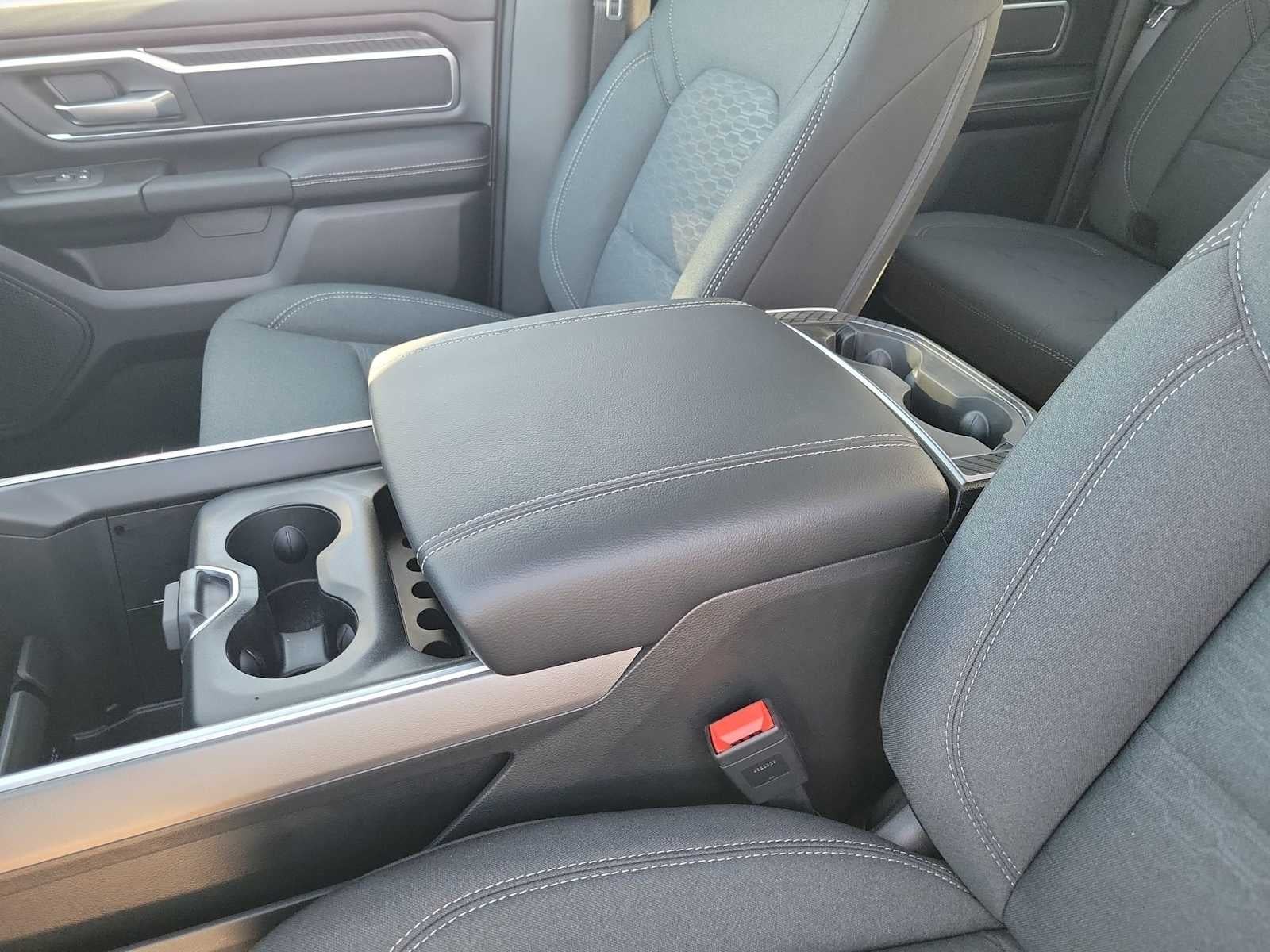 2026 RAM 1500 RAM 1500 LONE STAR CREW CAB 4X2 5'7' BOX