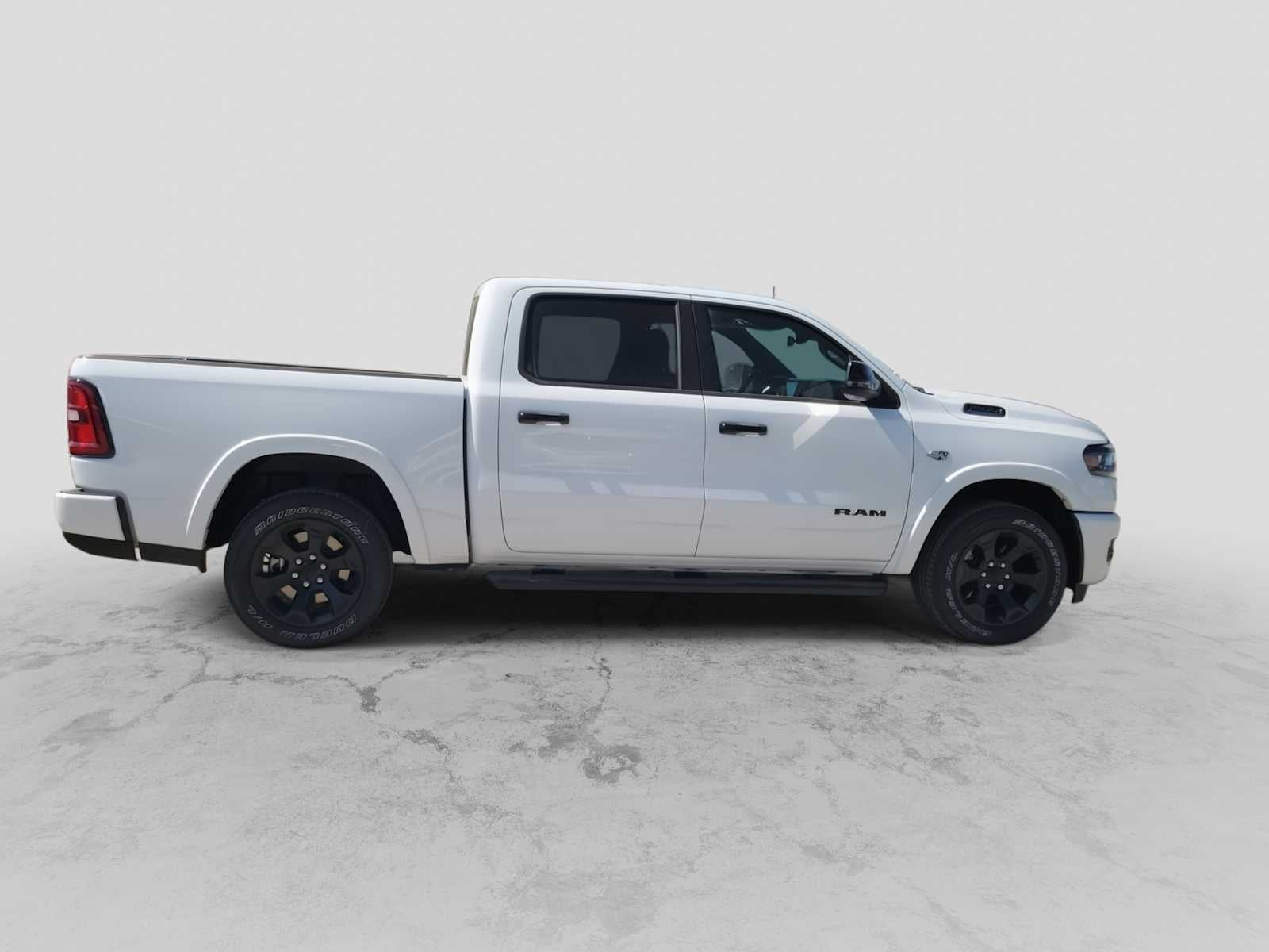 2026 RAM 1500 RAM 1500 LONE STAR CREW CAB 4X2 5'7' BOX