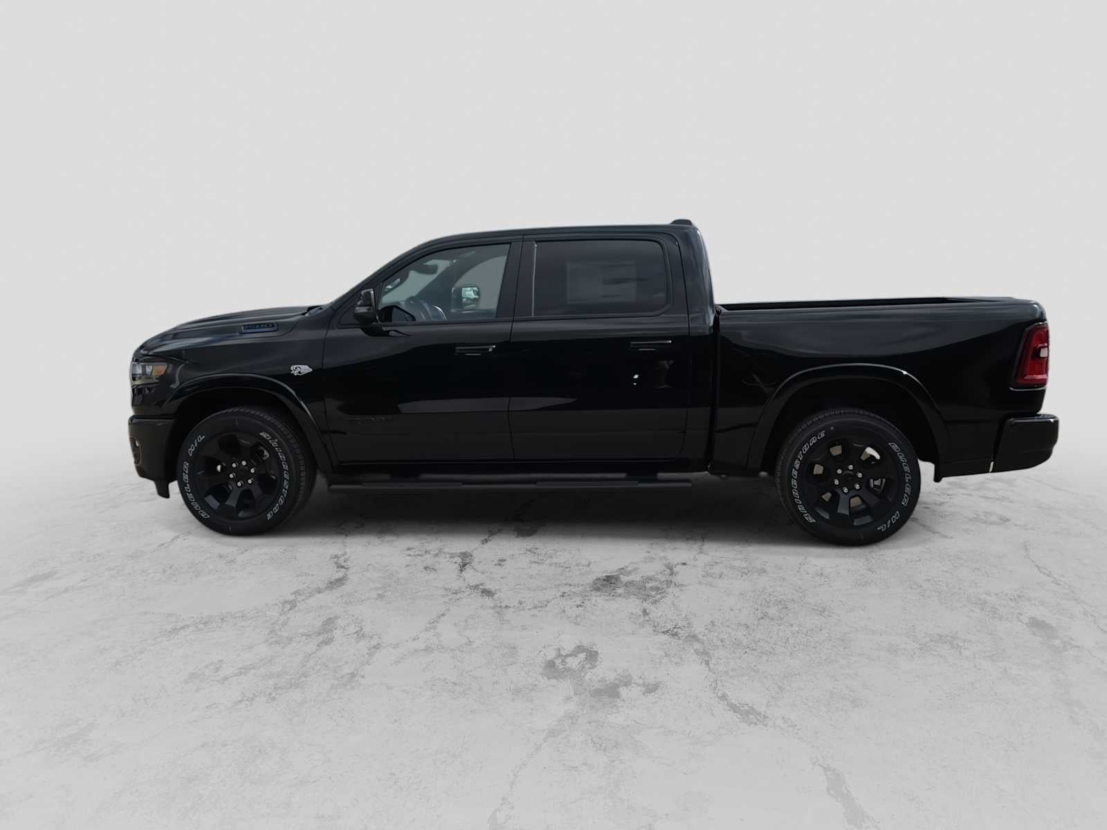 2026 RAM 1500 RAM 1500 LONE STAR CREW CAB 4X2 5'7' BOX