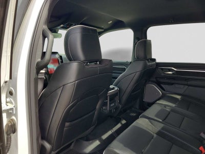 2026 RAM 1500 RAM 1500 LARAMIE CREW CAB 4X2 5'7' BOX