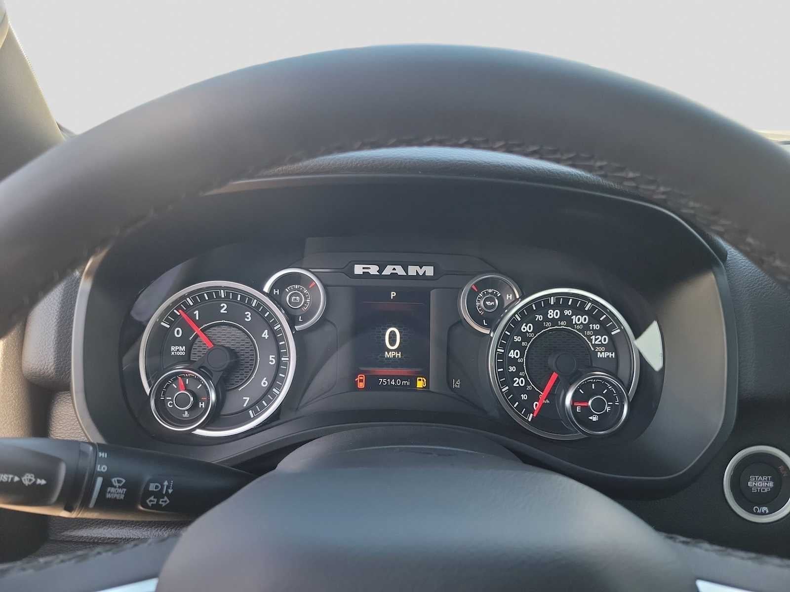 2025 RAM 1500 Lone Star Quad Cab 4x4 6'4' Box