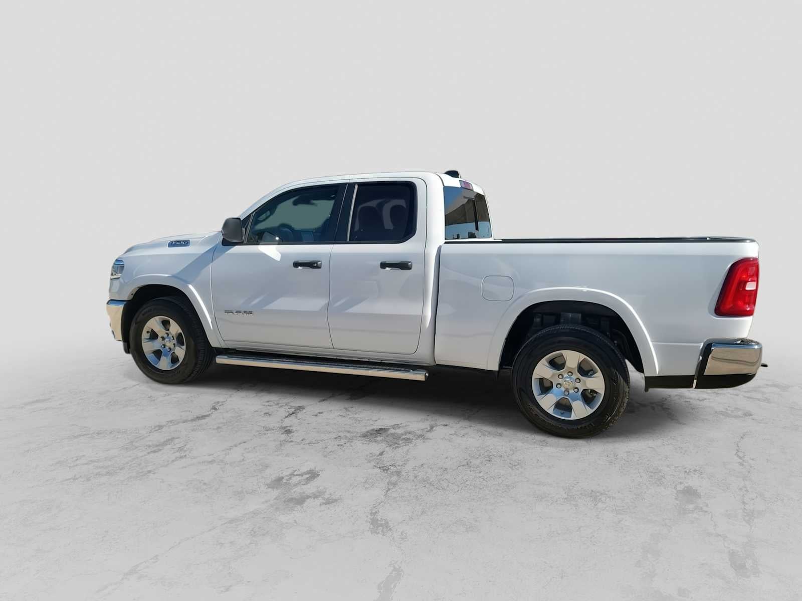 2025 RAM 1500 Lone Star Quad Cab 4x4 6'4' Box