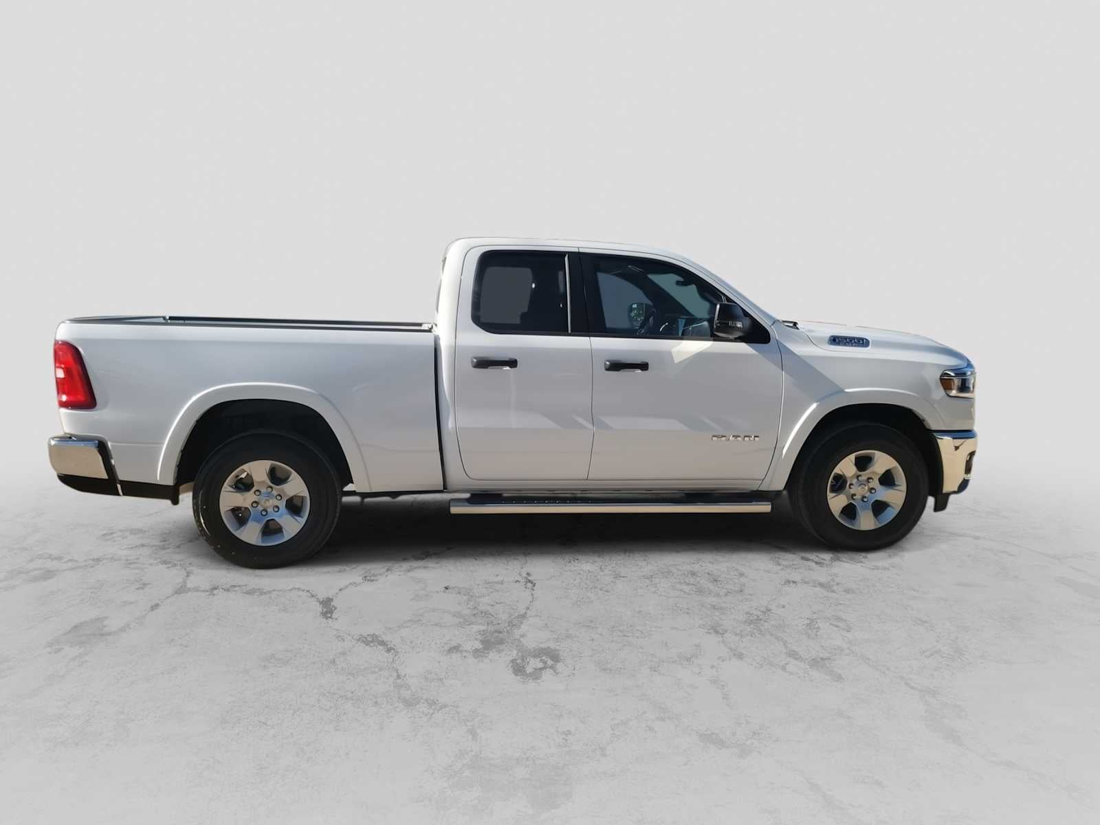 2025 RAM 1500 Lone Star Quad Cab 4x4 6'4' Box
