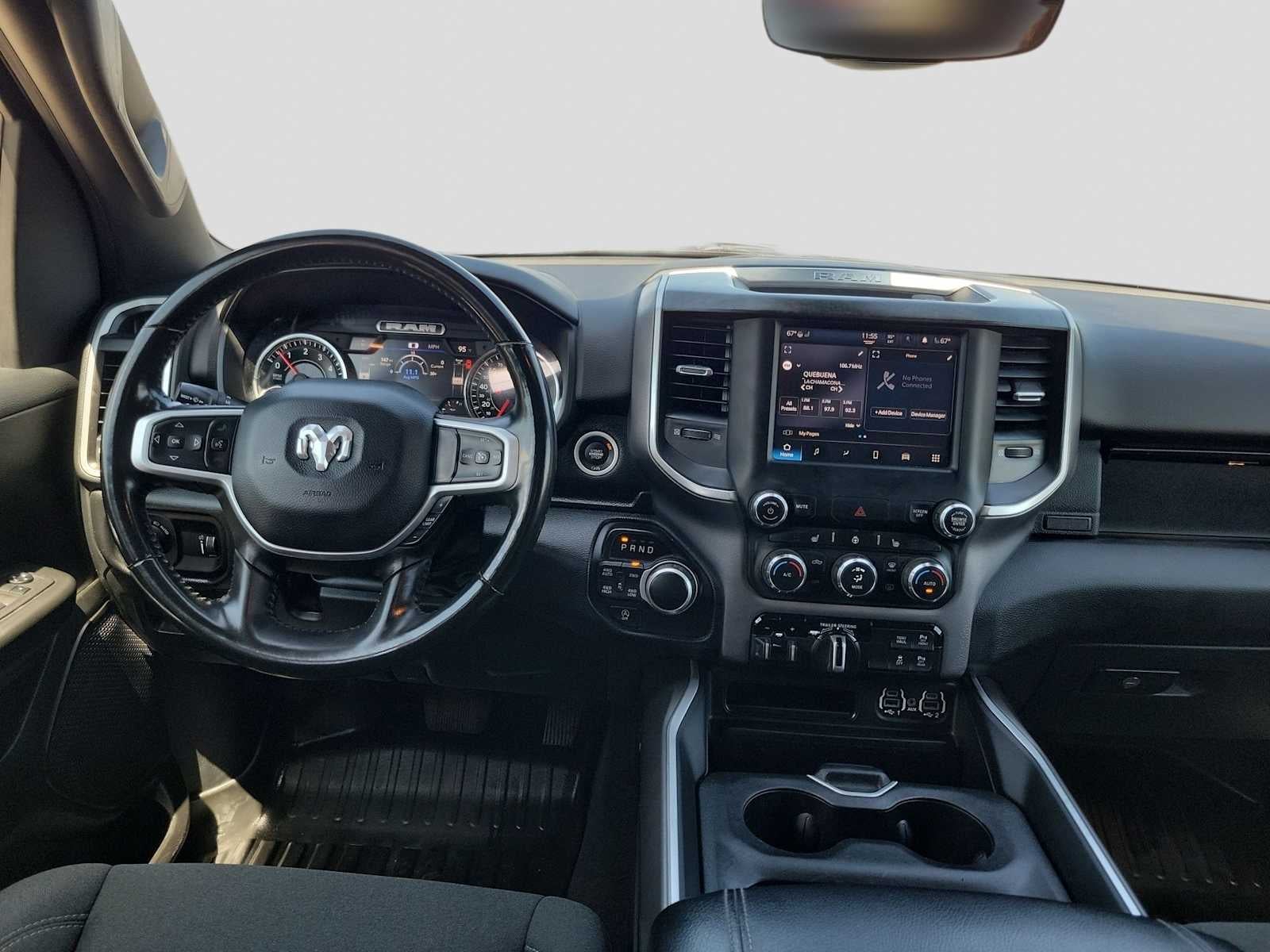 2022 RAM 1500 Big Horn Crew Cab 4x4 5'7' Box