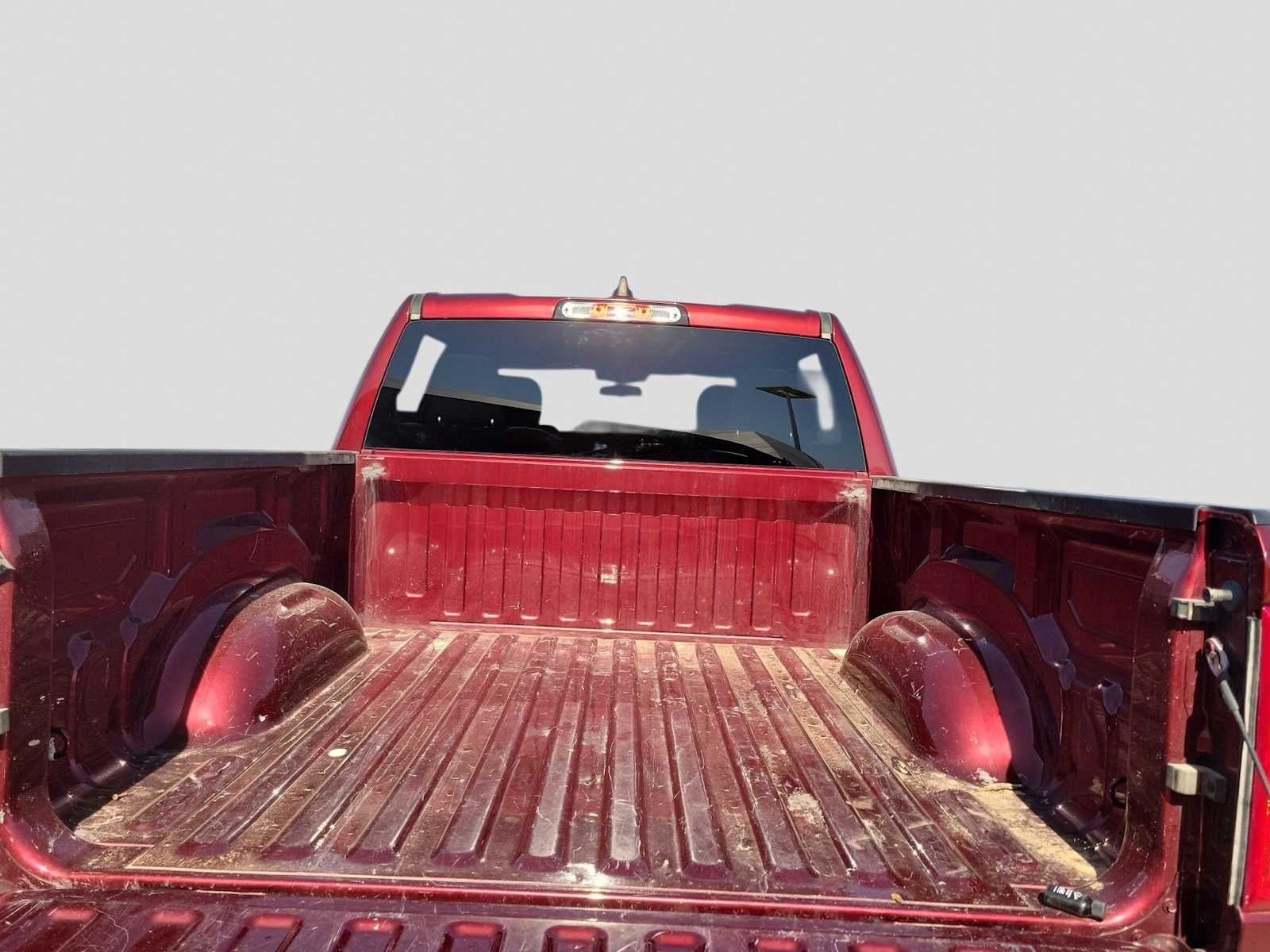 2022 RAM 1500 Big Horn Crew Cab 4x4 5'7' Box