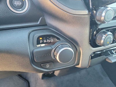 2026 RAM 1500 RAM 1500 TRADESMAN QUAD CAB 4X2 6'4' BOX