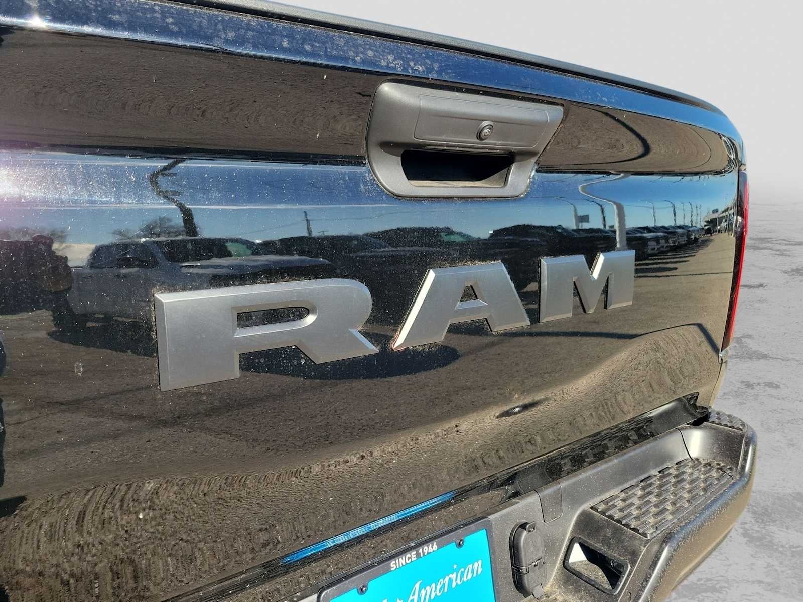 2026 RAM 1500 RAM 1500 TRADESMAN QUAD CAB 4X2 6'4' BOX