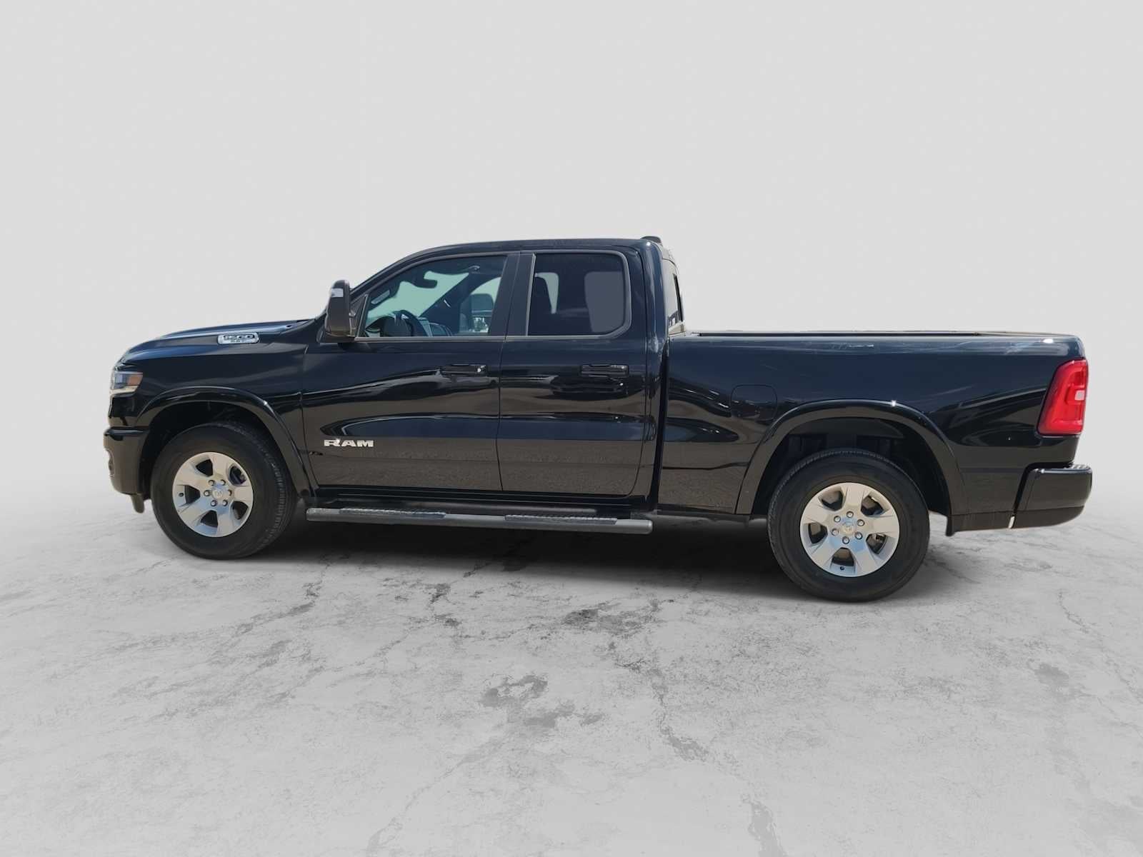 2025 RAM 1500 Lone Star Quad Cab 4x4 6'4' Box