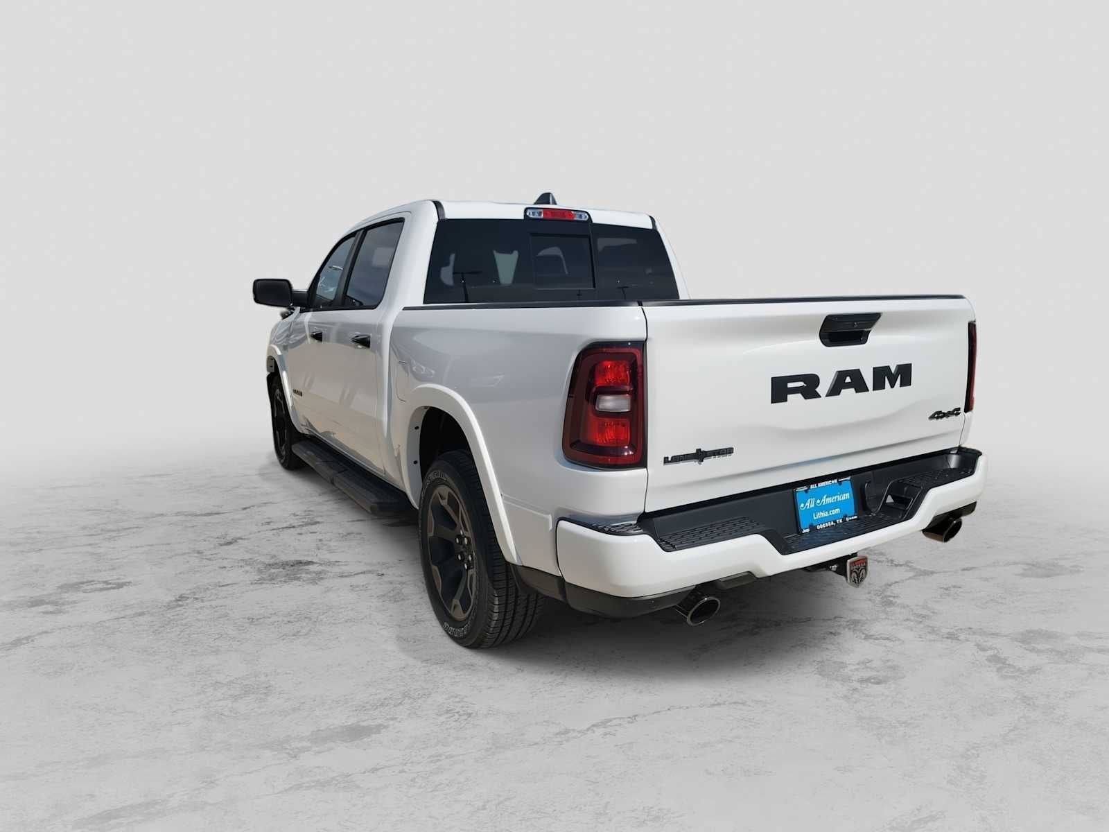 2026 RAM 1500 RAM 1500 LONE STAR CREW CAB 4X4 5'7' BOX