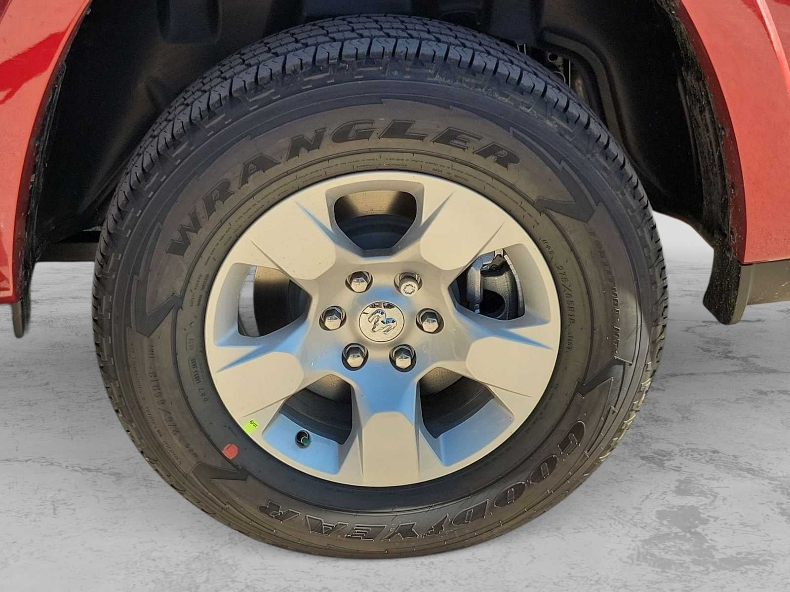 2026 RAM Ram 1500 RAM 1500 LONE STAR CREW CAB 4X4 5'7' BOX