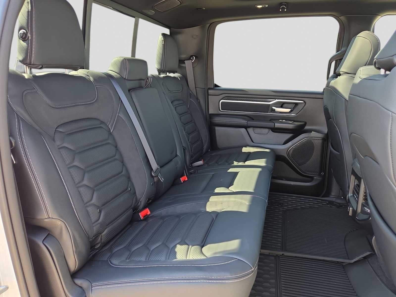 2026 RAM 1500 RAM 1500 LONE STAR CREW CAB 4X4 5'7' BOX