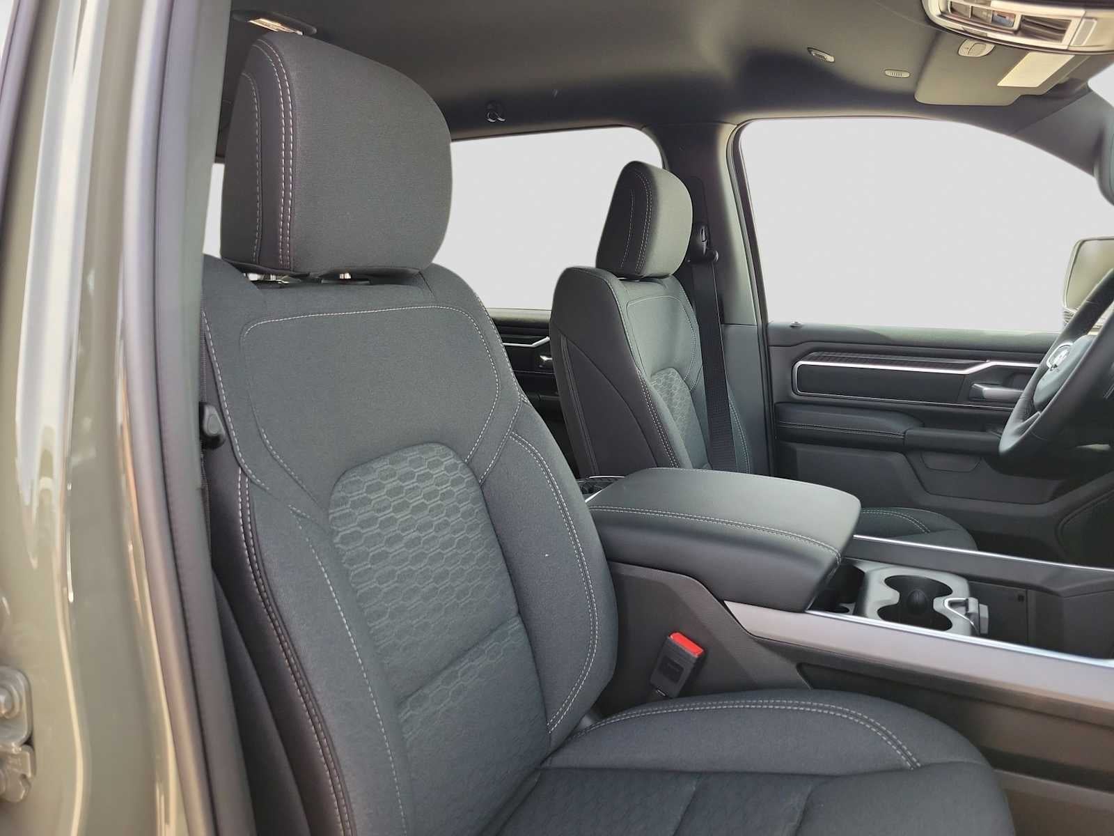 2026 RAM 1500 RAM 1500 LONE STAR CREW CAB 4X4 5'7' BOX