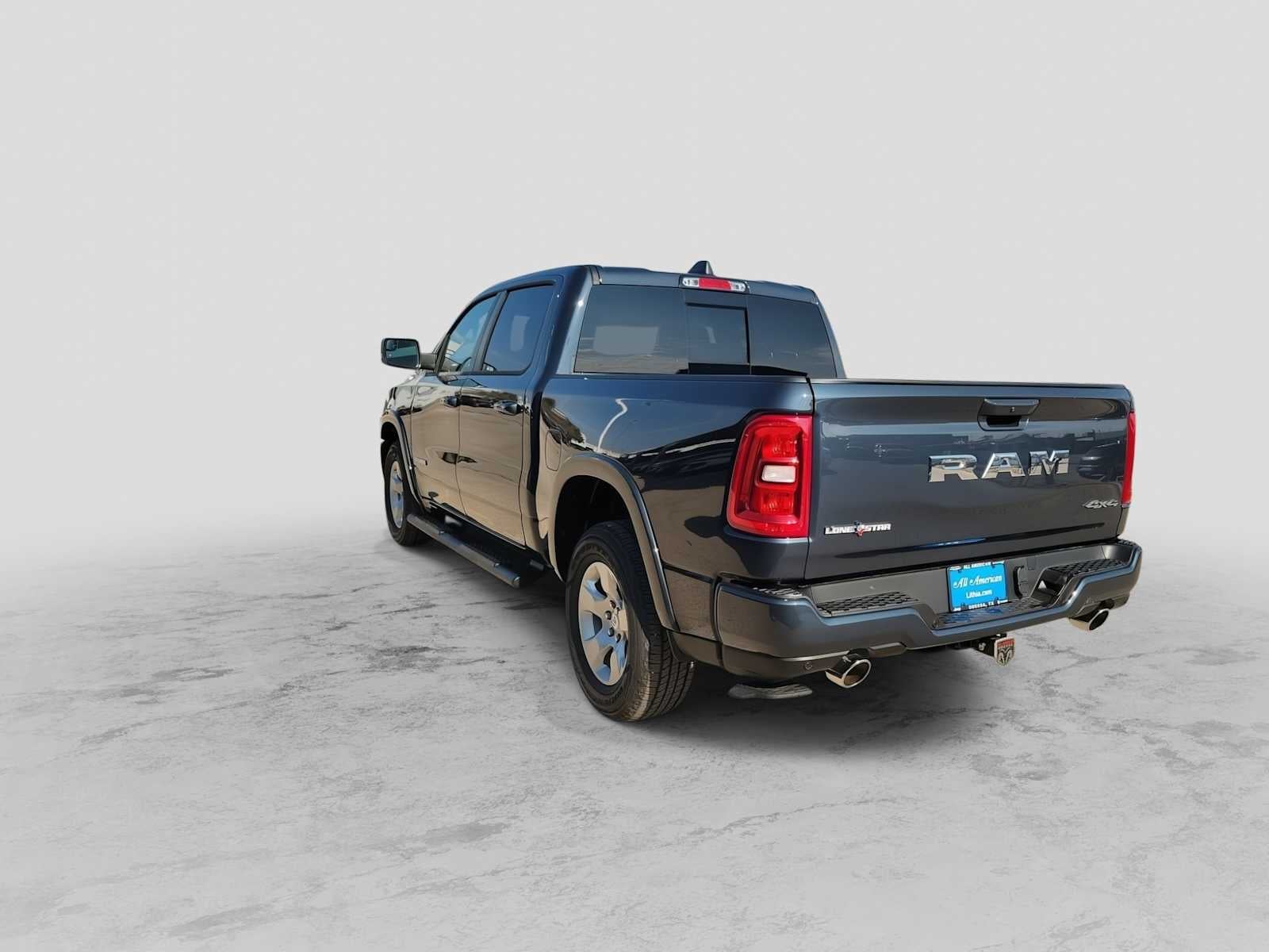 2026 RAM Ram 1500 RAM 1500 LONE STAR CREW CAB 4X4 5'7' BOX