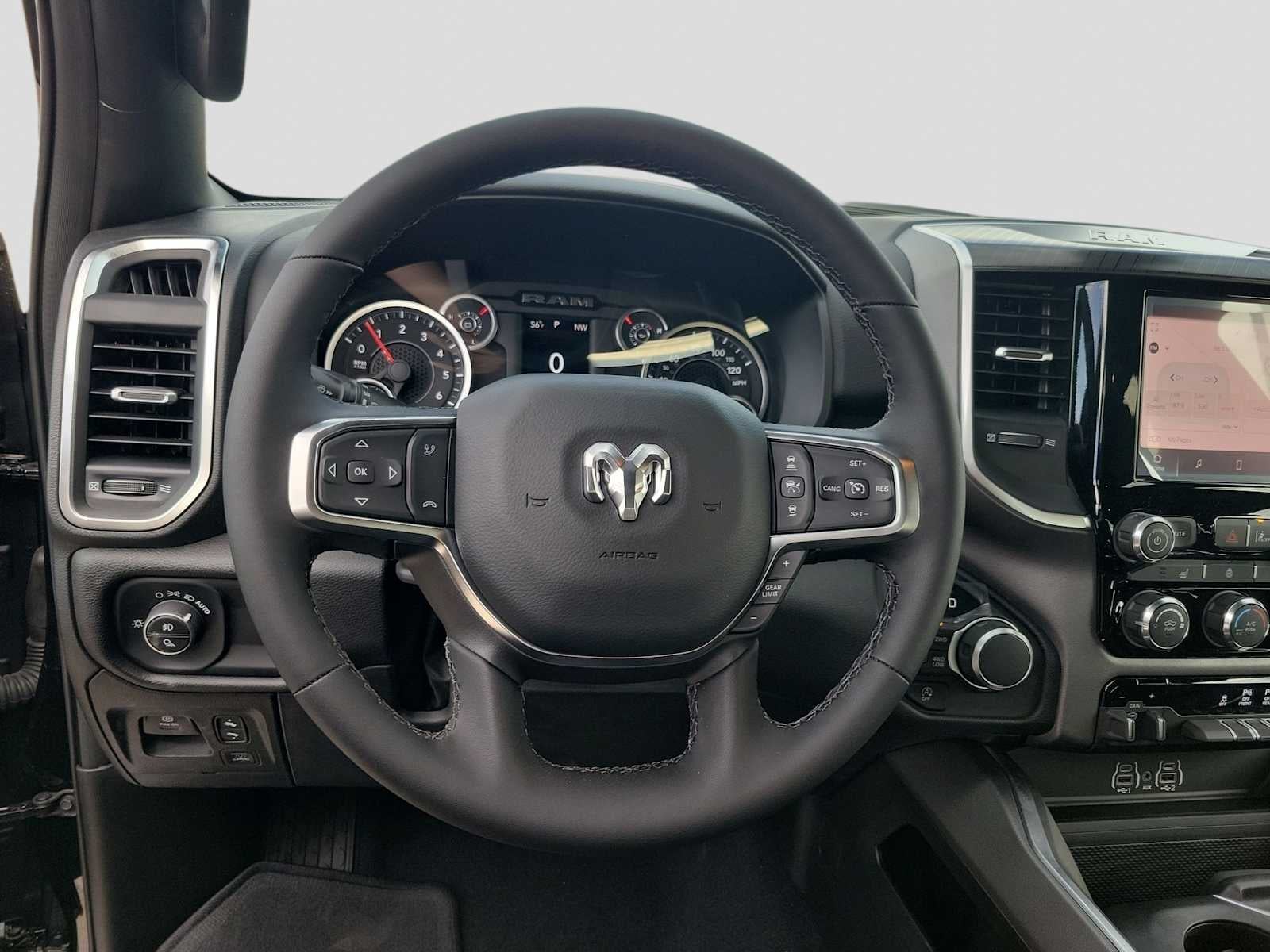 2026 RAM 1500 RAM 1500 BIG HORN CREW CAB 4X4 5'7' BOX