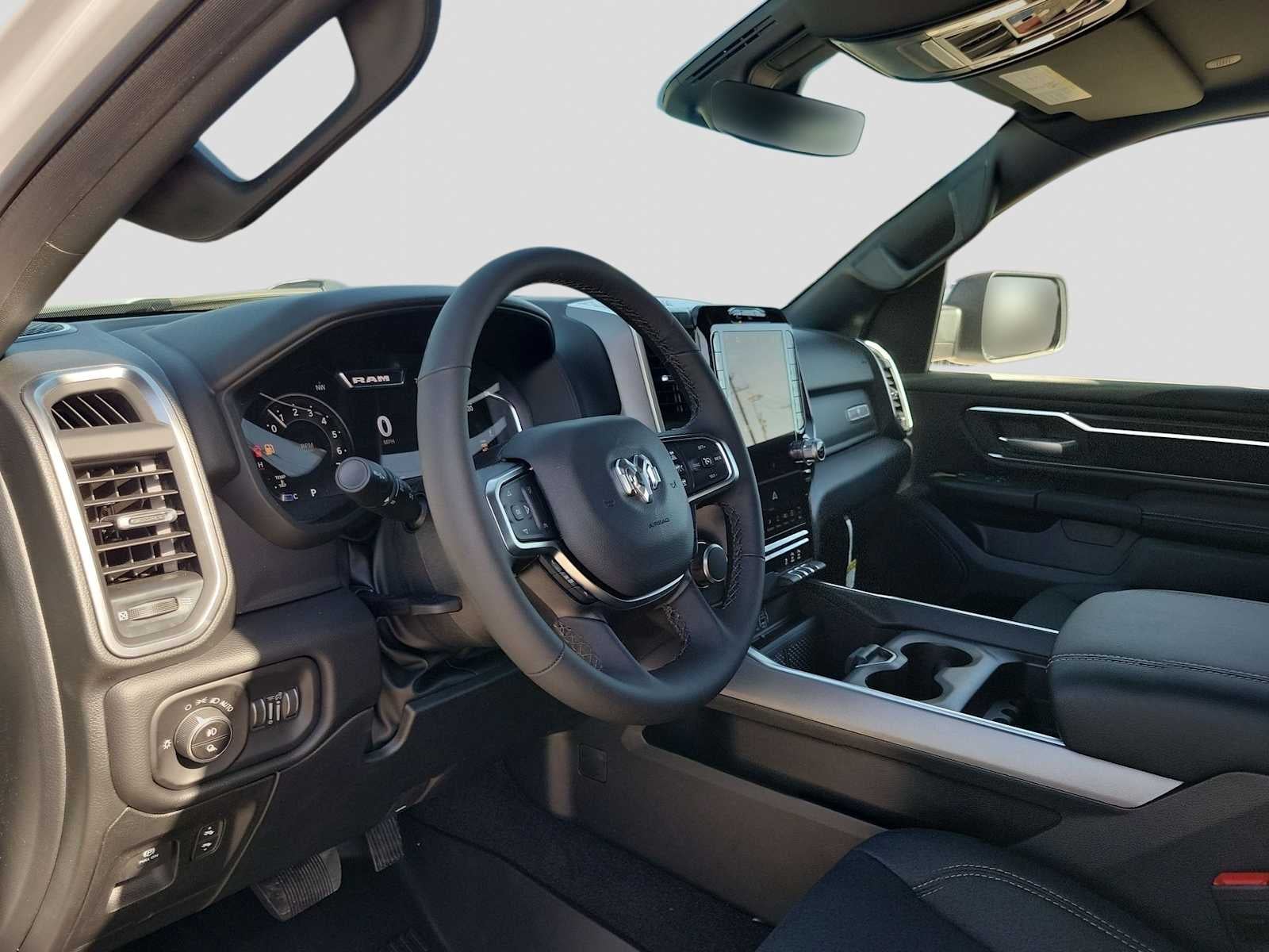 2026 RAM 1500 RAM 1500 LONE STAR CREW CAB 4X4 5'7' BOX