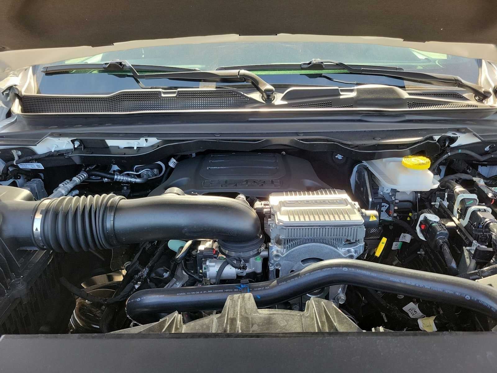 2026 RAM 1500 RAM 1500 LONE STAR CREW CAB 4X4 5'7' BOX