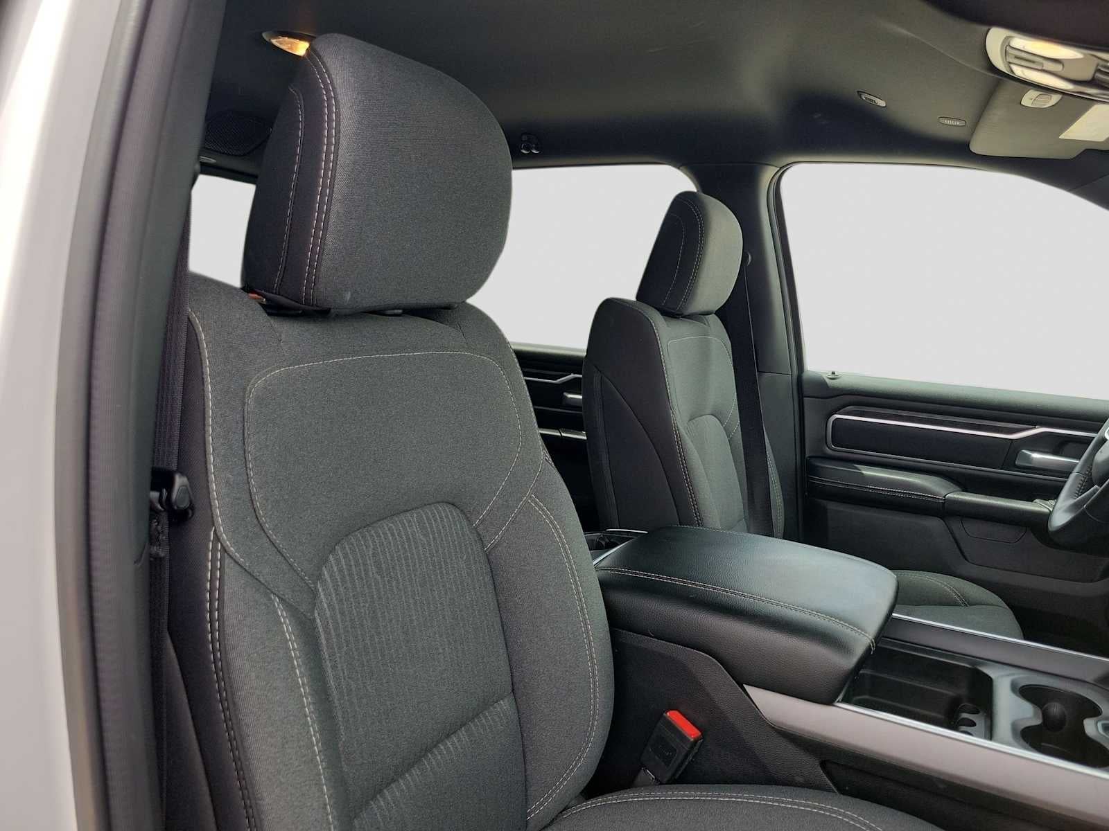 2024 RAM 1500 Lone Star Crew Cab 4x4 5'7' Box