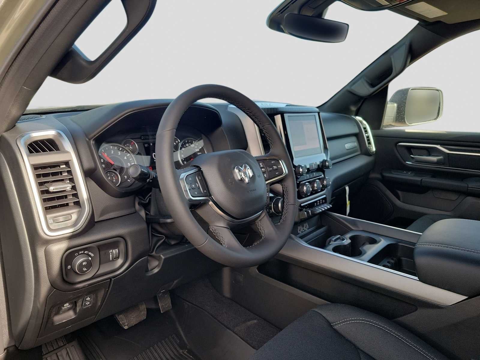 2026 RAM 1500 RAM 1500 BIG HORN CREW CAB 4X4 5'7' BOX