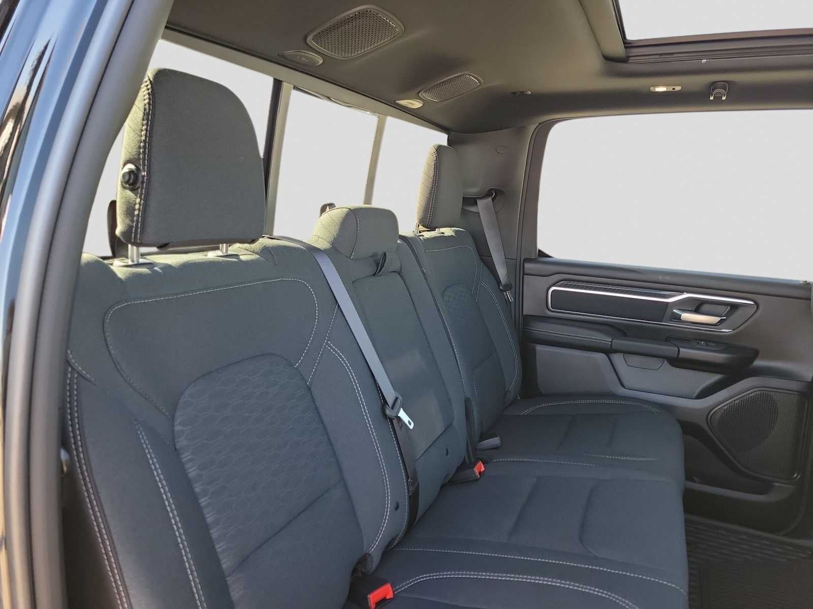 2026 RAM 1500 RAM 1500 LONE STAR CREW CAB 4X4 5'7' BOX