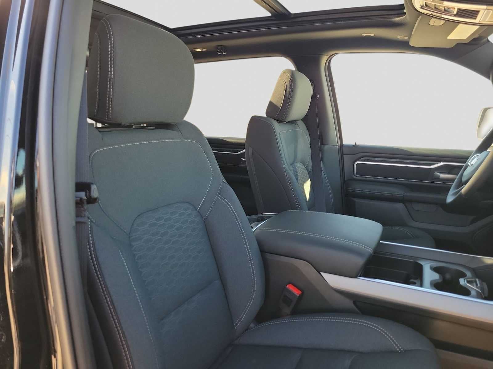 2026 RAM 1500 RAM 1500 LONE STAR CREW CAB 4X4 5'7' BOX