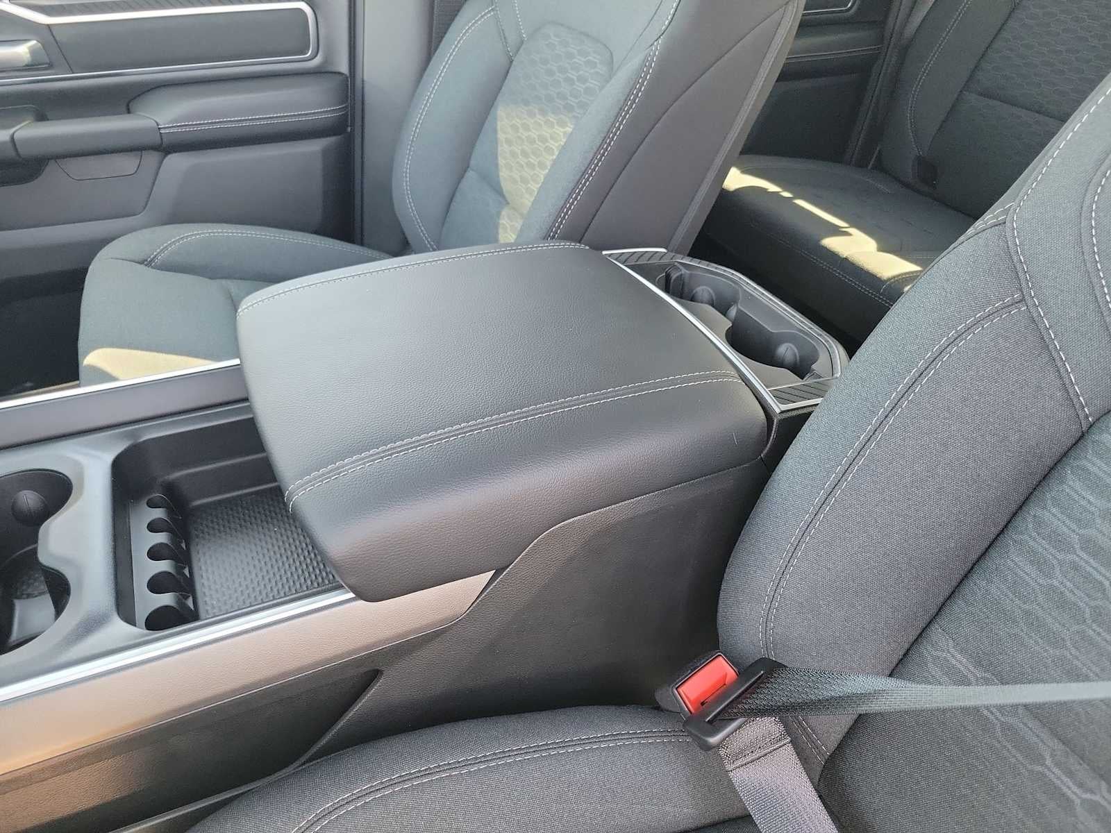 2026 RAM 1500 RAM 1500 LONE STAR CREW CAB 4X4 5'7' BOX