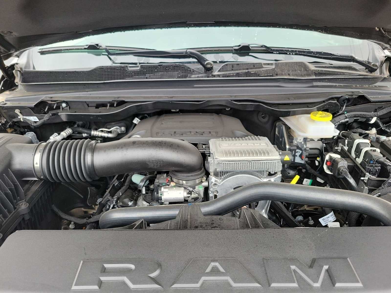 2026 RAM Ram 1500 RAM 1500 LONE STAR CREW CAB 4X4 5'7' BOX