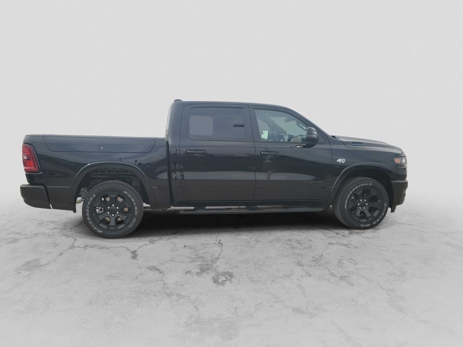 2026 RAM 1500 RAM 1500 LONE STAR CREW CAB 4X4 5'7' BOX