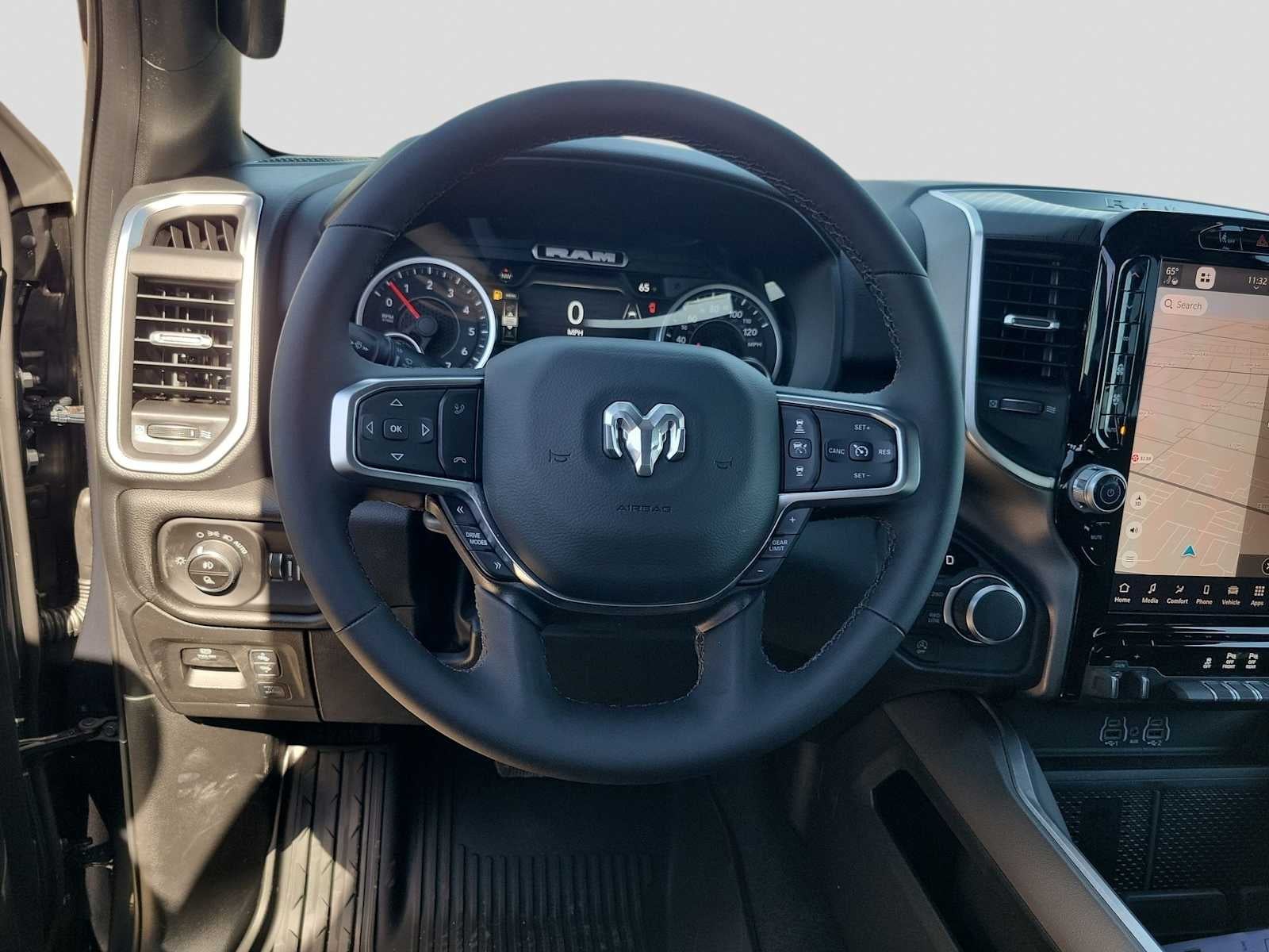 2026 RAM 1500 RAM 1500 LONE STAR CREW CAB 4X4 5'7' BOX