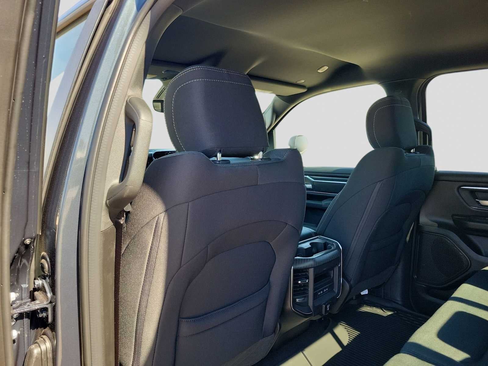 2026 RAM 1500 RAM 1500 LONE STAR CREW CAB 4X4 5'7' BOX