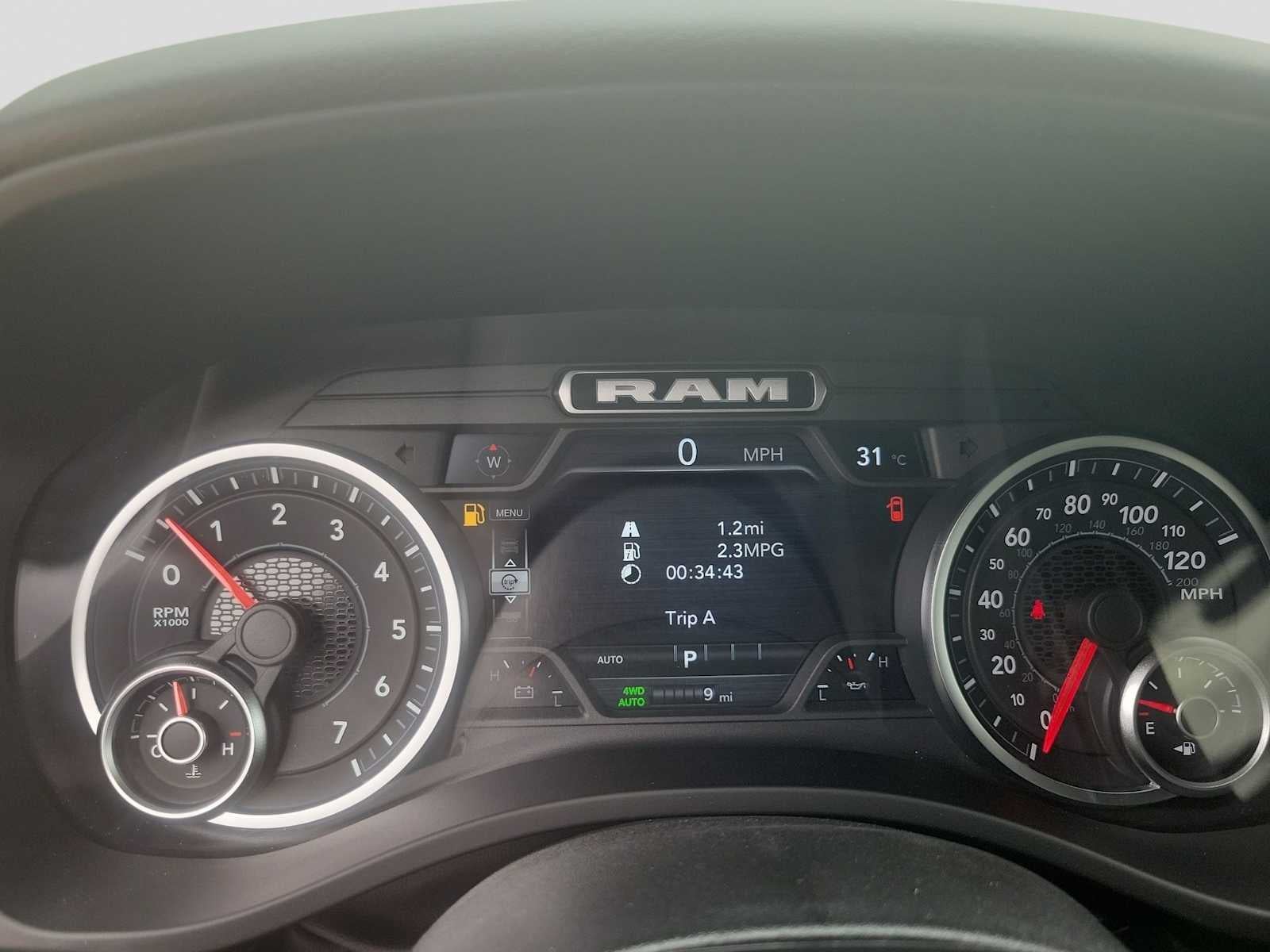 2026 RAM 1500 RAM 1500 LONE STAR CREW CAB 4X4 5'7' BOX