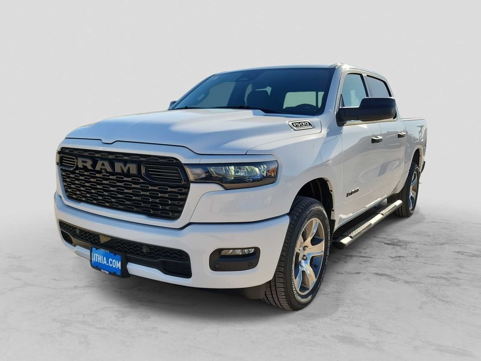 2026 RAM 1500 RAM 1500 EXPRESS CREW CAB 4X4 5'7' BOX