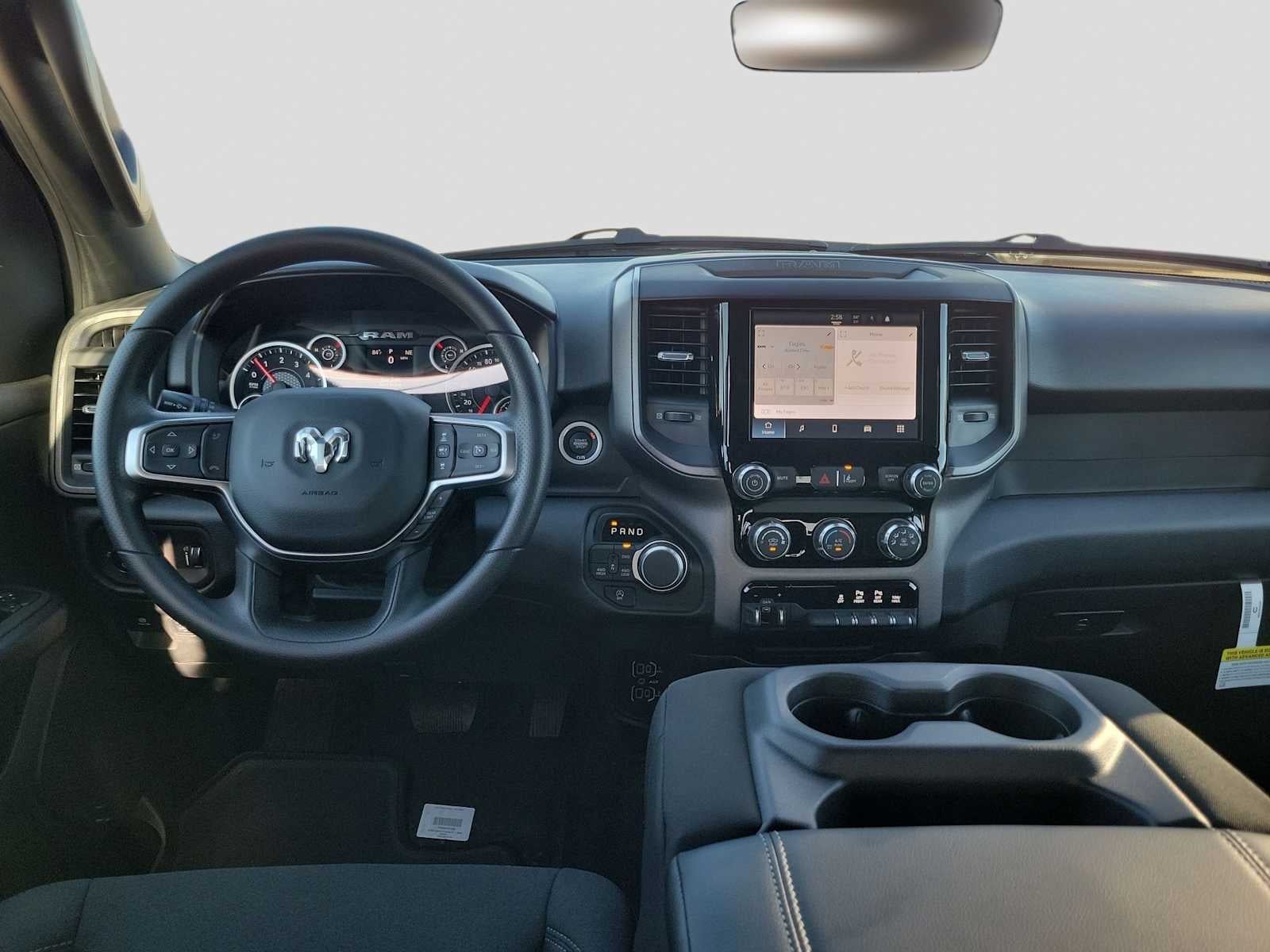 2026 RAM 1500 RAM 1500 EXPRESS CREW CAB 4X4 5'7' BOX