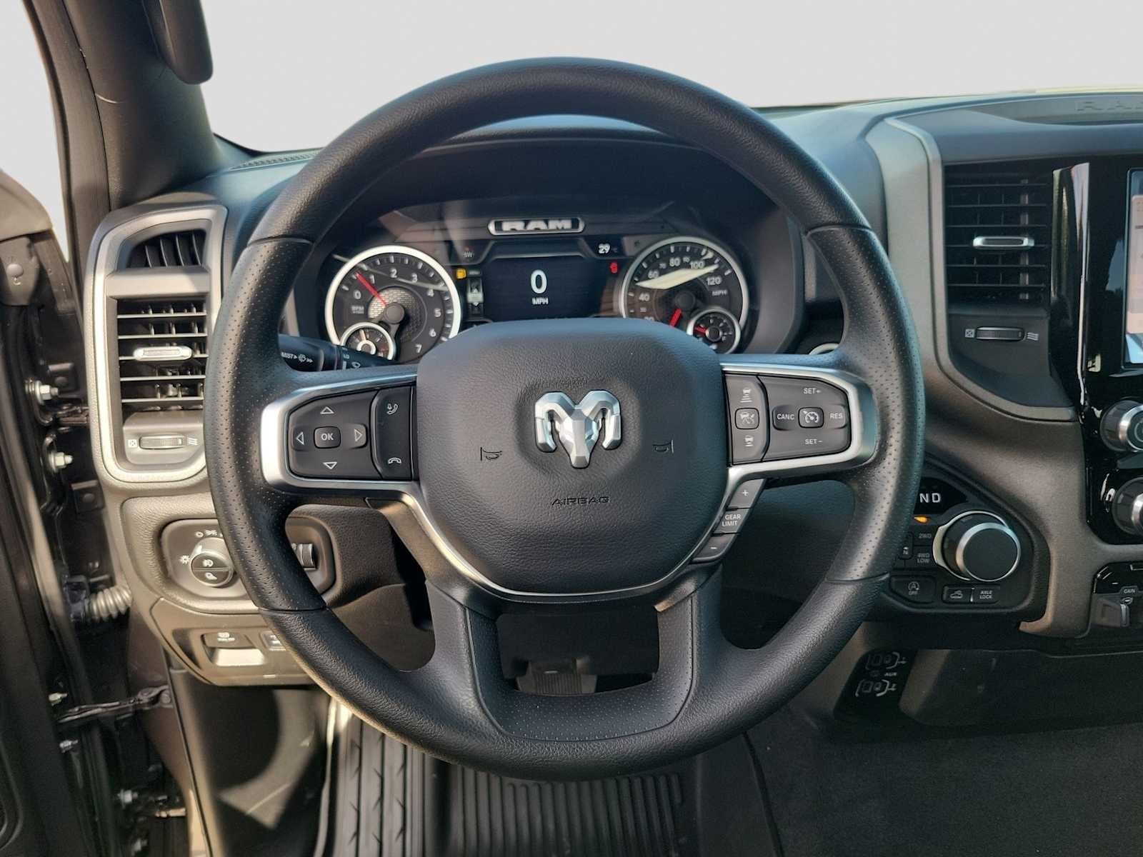 2026 RAM 1500 RAM 1500 WARLOCK CREW CAB 4X4 5'7' BOX