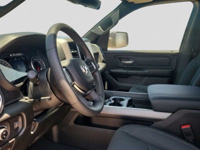 2026 RAM 1500 RAM 1500 EXPRESS CREW CAB 4X4 5'7' BOX